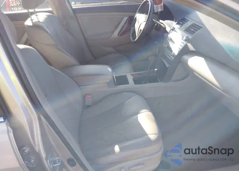 2009 Toyota Camry Xle z USA, uszkodzony, nr VIN 4T4BE46K89R071237